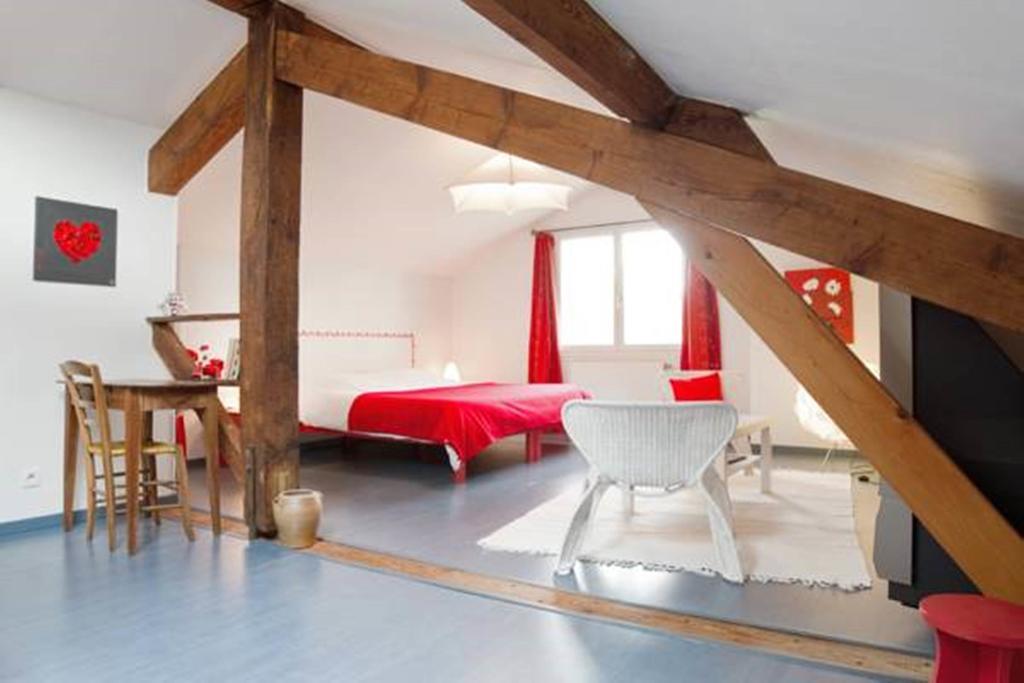 Le Murier Toulouse Room photo