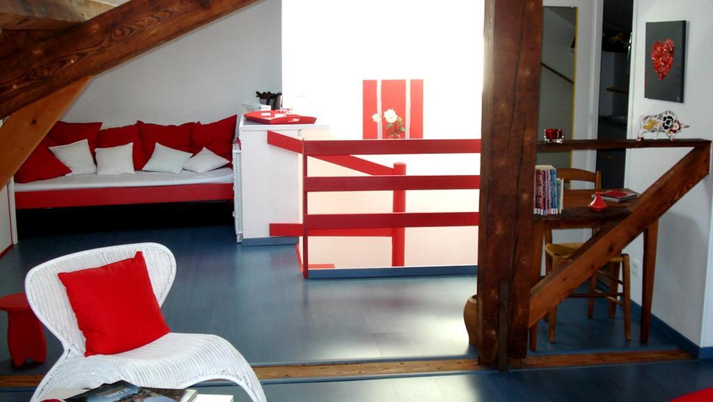 Le Murier Toulouse Room photo